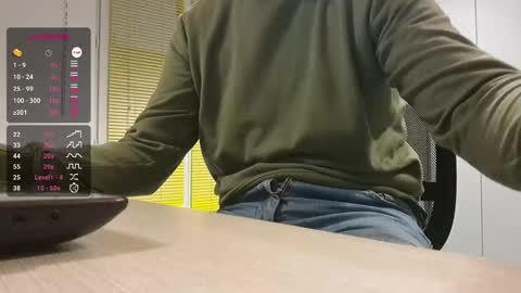Snapshot of bi_french69 chatting on 15, 1, 2025 My name is David and if you like public exhibitions you wont be disappointed with me LoL - My favorite vibes is 44 online show from 15, 1, 2025