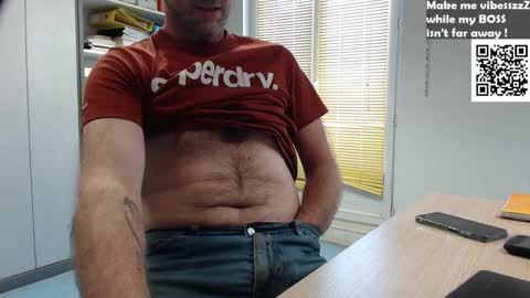 Snapshot of bi_french69 chatting on 21, 1, 2025 My name is David and if you like public exhibitions you wont be disappointed with me LoL - My favorite vibes is 44 online show from 21, 1, 2025