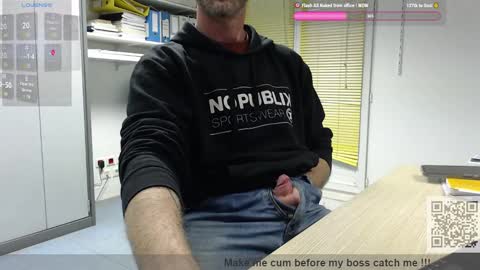 Snapshot of bi_french69 chatting on 22, 1, 2025 My name is David and if you like public exhibitions you wont be disappointed with me LoL - My favorite vibes is 44 online show from 22, 1, 2025