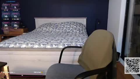 Snapshot of bi_french69 chatting on 23, 1, 2025 My name is David and if you like public exhibitions you wont be disappointed with me LoL - My favorite vibes is 44 online show from 23, 1, 2025