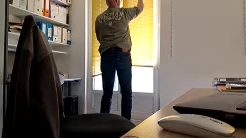 My name is David and if you like public exhibitions you wont be disappointed with me LoL - My favorite vibes is 44  online show from 30, 3, 2026