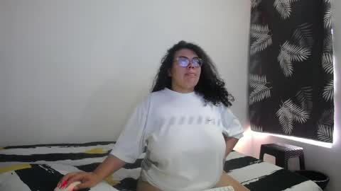 Bianca Tuesday to Sunday from 2am to 6am UTC-5 online show from 2, 4, 2026