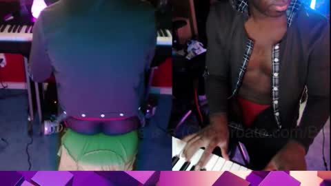 BicepsandFrot online show from 10, 1, 2026