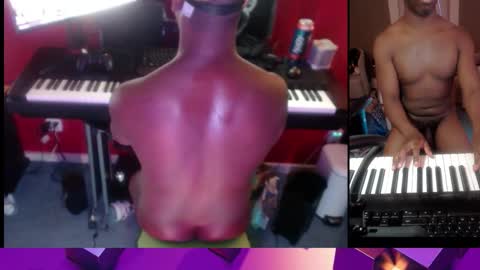 BicepsandFrot online show from 3, 2, 2026