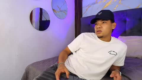 Snapshot of bick_jhonn chatting on 21, 5, 2026 Bick Khonn online show from 21, 5, 2026