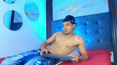 Snapshot of bick_jhonn chatting on 29, 5, 2026 Bick Khonn online show from 29, 5, 2026