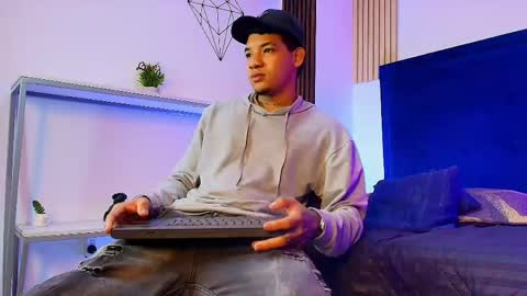 Snapshot of bick_jhonn chatting on 3, 6, 2026 Bick Khonn online show from 3, 6, 2026