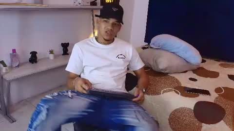 Snapshot of bick_jhonn chatting on 22, 6, 2026 Bick Khonn online show from 22, 6, 2026