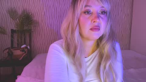 Snapshot of big_ass_blonde chatting on 22, 1, 2025 Eva online show from 22, 1, 2025