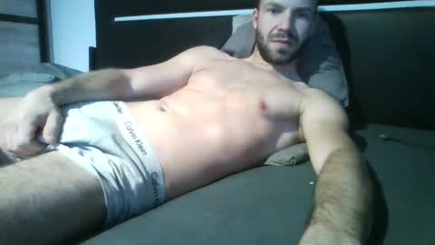 Snapshot of big_cock_fuckvon chatting on 31, 12, 2024 Tim online show from 31, 12, 2024