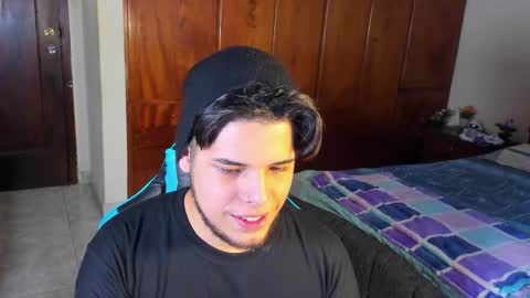 Logan Sprouse online show from 17, 11, 2025