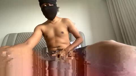 Snapshot of bigasian20177 chatting on 11, 9, 2025 Your toy online show from 11, 9, 2025