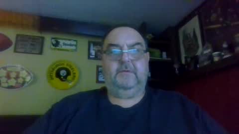 Snapshot of bigbear1971 chatting on 3, 12, 2024 bigbear1971 online show from 3, 12, 2024