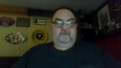 Snapshot of bigbear1971 chatting on 5, 12, 2024 bigbear1971 online show from 5, 12, 2024