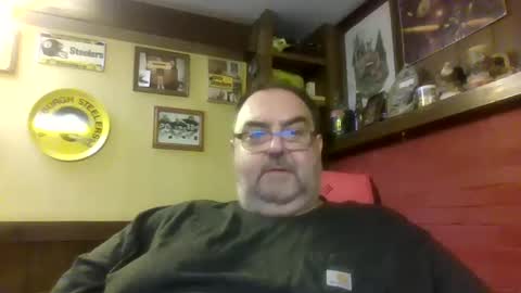 Snapshot of bigbear1971 chatting on 5, 12, 2024 bigbear1971 online show from 5, 12, 2024