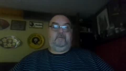 Snapshot of bigbear1971 chatting on 7, 12, 2024 bigbear1971 online show from 7, 12, 2024