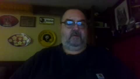 Snapshot of bigbear1971 chatting on 17, 12, 2024 bigbear1971 online show from 17, 12, 2024