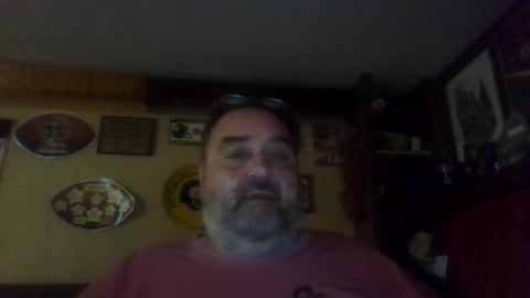 Snapshot of bigbear1971 chatting on 4, 1, 2025 bigbear1971 online show from 4, 1, 2025