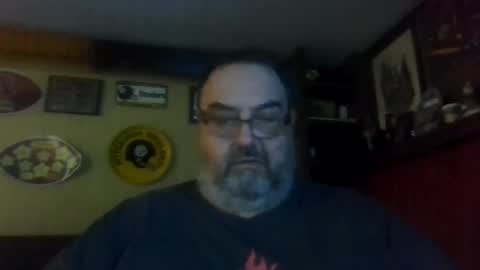 Snapshot of bigbear1971 chatting on 7, 1, 2025 bigbear1971 online show from 7, 1, 2025