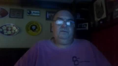 Snapshot of bigbear1971 chatting on 7, 10, 2025 bigbear1971 online show from 7, 10, 2025