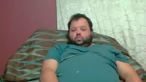 Snapshot of bigbear3287 chatting on 21, 11, 2025 Liam online show from 21, 11, 2025