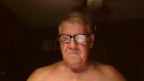 Snapshot of bigbeerdrinker1 chatting on 5, 7, 2026 bigbeerdrinker online show from 5, 7, 2026