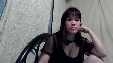 Snapshot of bigboobs_pinay chatting on 4, 2, 2026 bigboobs_pinay online show from 4, 2, 2026
