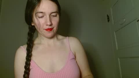 Isabella online show from 11, 2, 2026