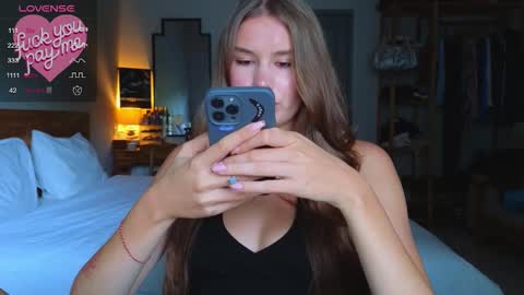    online show from 21, 11, 2025