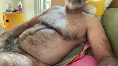 Snapshot of bigbush1 chatting on 10, 11, 2025 big bush online show from 10, 11, 2025