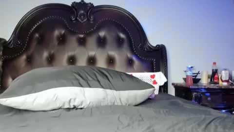 Snapshot of bigbuttsarena chatting on 9, 3, 2025 bigbuttsarena online show from 9, 3, 2025