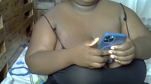 Snapshot of bigchocotities chatting on 5, 2, 2025 bigchocotities online show from 5, 2, 2025