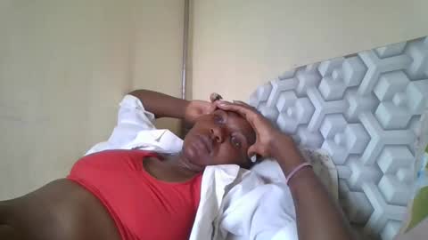 Snapshot of bigclit030 chatting on 12, 5, 2026 bigclit030 online show from 12, 5, 2026