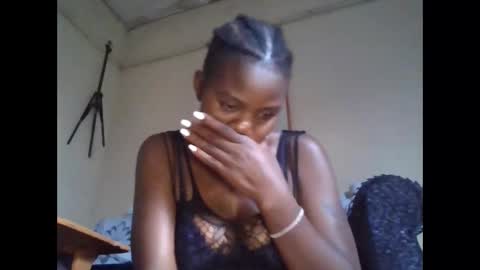 Snapshot of bigclit030 chatting on 16, 5, 2026 bigclit030 online show from 16, 5, 2026