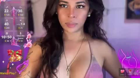 Snapshot of bigcockamanda23 chatting on 13, 12, 2024 queen amanda online show from 13, 12, 2024