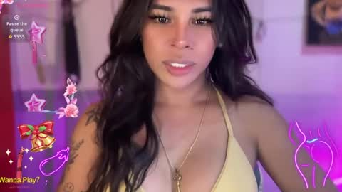 Snapshot of bigcockamanda23 chatting on 14, 12, 2024 queen amanda online show from 14, 12, 2024