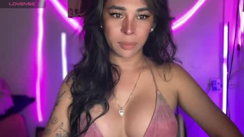 queen amanda online show from 20, 6, 2026