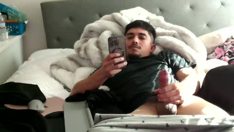 Snapshot of bigdickjoey1995 chatting on 8, 1, 2025 bigdickjoey1995 online show from 8, 1, 2025