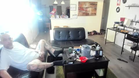 bigdickpiercedtattoos online show from 13, 10, 2025