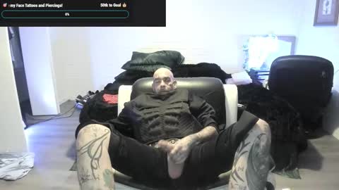 bigdickpiercedtattoos online show from 15, 10, 2025