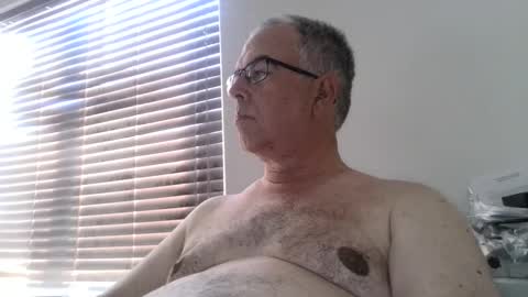 Snapshot of bigdylan17 chatting on 27, 9, 2025 Dylan 56 Taleah 53 online show from 27, 9, 2025