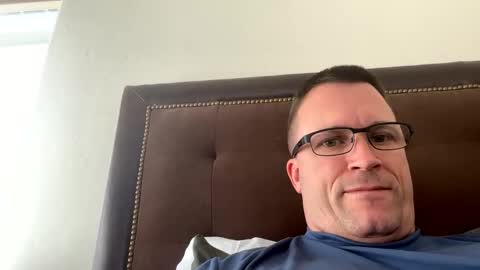 bigger22332233 online show from 11, 1, 2025