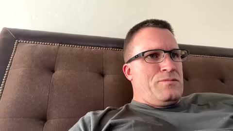 bigger22332233 online show from 27, 1, 2025