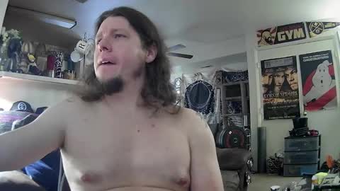 biggerisbetter21 online show from 12, 1, 2025