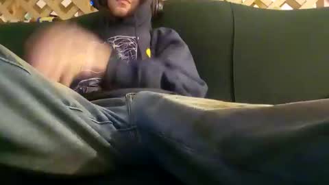 biggestboiiii online show from 4, 4, 2026