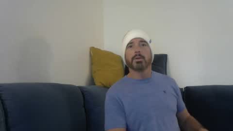 Snapshot of biggin10inch chatting on 19, 11, 2025 Gavin online show from 19, 11, 2025