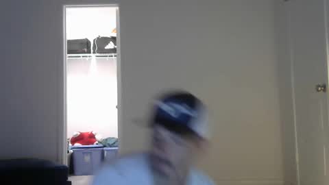 Snapshot of biggin10inch chatting on 16, 4, 2026 Gavin online show from 16, 4, 2026