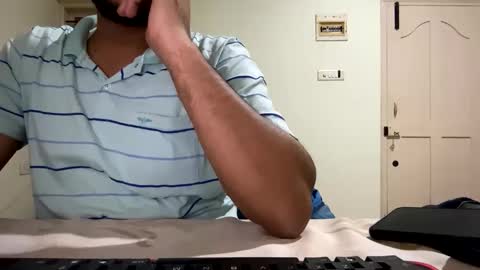 Snapshot of bighandsomesatisfy chatting on 26, 1, 2025 bighandsomesatisfy online show from 26, 1, 2025