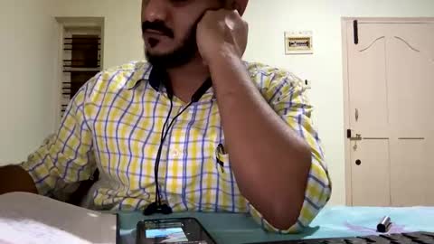 Snapshot of bighandsomesatisfy chatting on 21, 2, 2025 bighandsomesatisfy online show from 21, 2, 2025