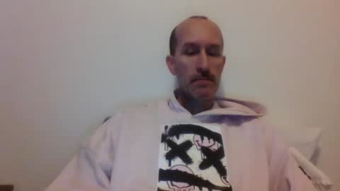 Snapshot of bighugemouthful chatting on 10, 1, 2025 Chaz online show from 10, 1, 2025